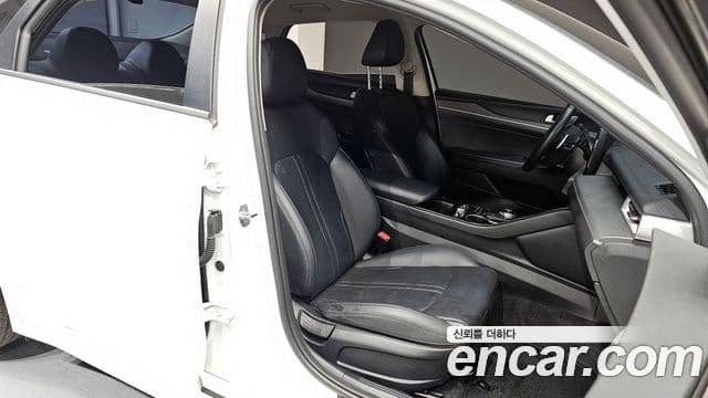 Kia K5 3세대 Prestige, 2022 12