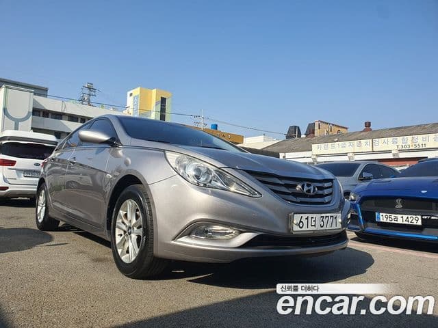 Hyundai YF Sonata Luxury, 2010 3