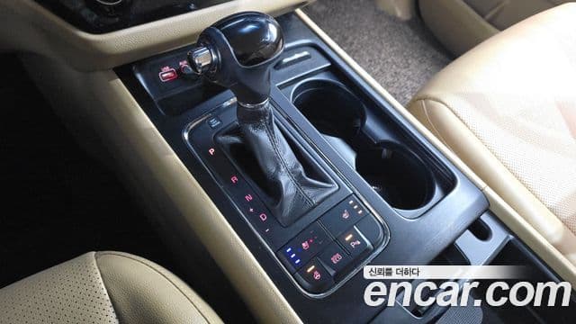 Kia All New Carnival Luxury, 2016 9