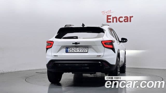 Chevrolet(GM대우) Trax кроссовер Plus, 2024 4