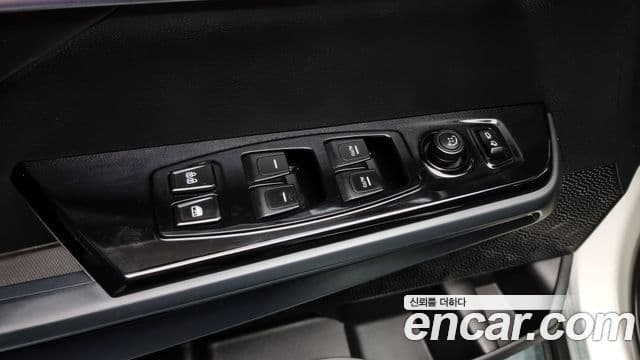 KG모빌리티(SsangYong) Torres T7, 2023 18