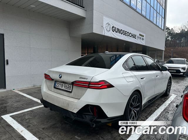 BMW 5시리즈 (G30) 523d M Sport, 2024 3
