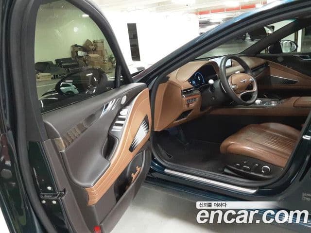 Genesis G80 (RG3) бензин 2.5 турбо AWD, 2024 8