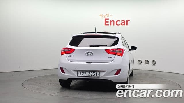 Hyundai i30(новый кузов / новое поколение) дизель 1.6 VGT PYL, 2014 4