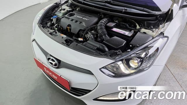 Hyundai i30(новый кузов / новое поколение) дизель 1.6 VGT PYL, 2014 6