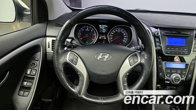 Hyundai i30(новый кузов / новое поколение) дизель 1.6 VGT PYL, 2014 16