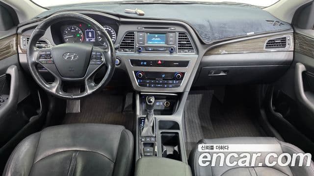 Hyundai LF Sonata LPI Modern(для людей с инвалидностью), 2015 7