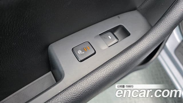 Hyundai LF Sonata LPI Modern(для людей с инвалидностью), 2015 19