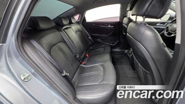 Hyundai LF Sonata LPI Modern(для людей с инвалидностью), 2015 20