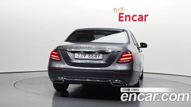 Mercedes-Benz E-класс W213 Avantgarde, 2019 4