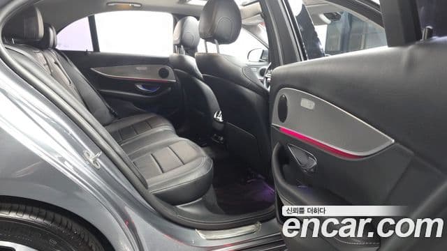 Mercedes-Benz E-класс W213 Avantgarde, 2019 12