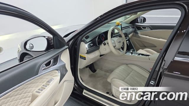 Genesis G70 Supreme, 2018 11