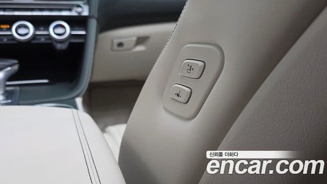 Genesis G70 Supreme, 2018 18