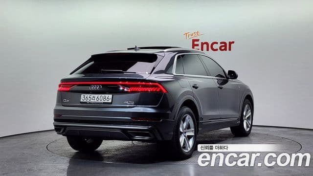 Audi Q8 (4M) Premium, 2020 2