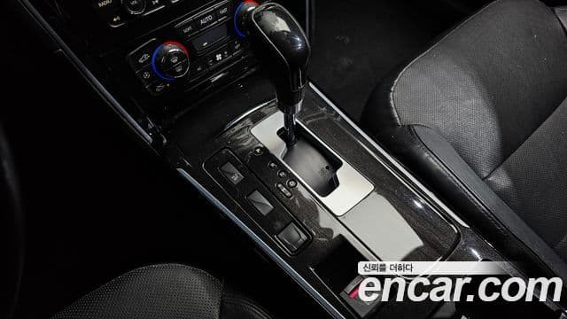 Renault Korea(Samsung) SM7 Nova LPLI 2.0 LPe для людей с инвалидностью, 2017 9