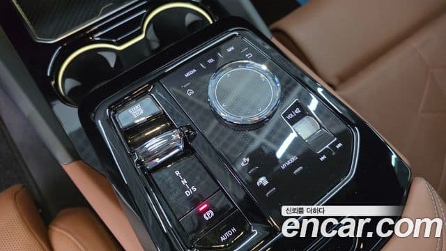 BMW 5시리즈 (G60) 530i xDrive M Sport, 2024 9