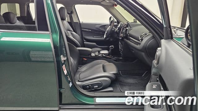 Mini Cooper 클럽맨 2세대, 2017 11