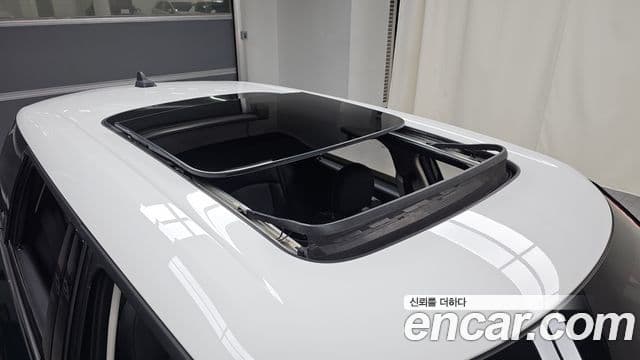 Mini Cooper 클럽맨 2세대, 2017 19