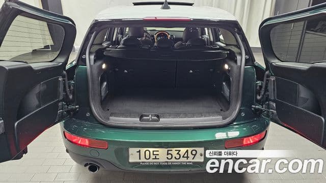 Mini Cooper 클럽맨 2세대, 2017 20