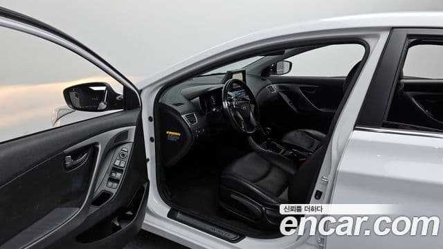 Hyundai The / новый New Avante 빌트인캠2 — базовая версия - Built-in Cam 2, 2014 10