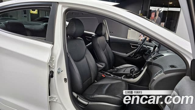 Hyundai The / новый New Avante 빌트인캠2 — базовая версия - Built-in Cam 2, 2014 12