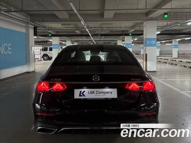 Mercedes-Benz E-класс W214 AMG Line, 2026 8