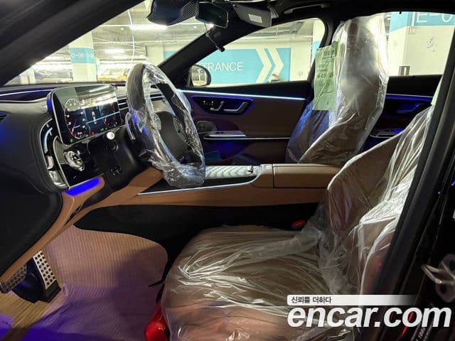 Mercedes-Benz E-класс W214 AMG Line, 2026 9