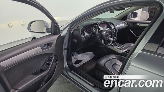 Audi New A4 B8, 2009 11