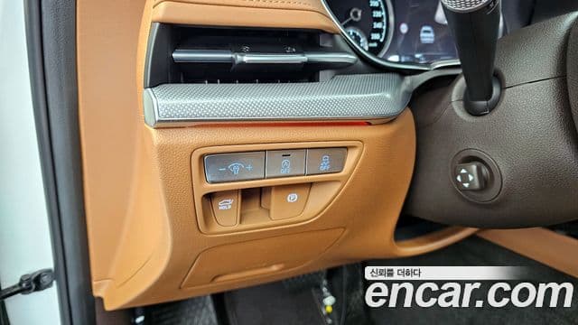 Genesis G80 (RG3) бензин 2.5 турбо AWD, 2022 10