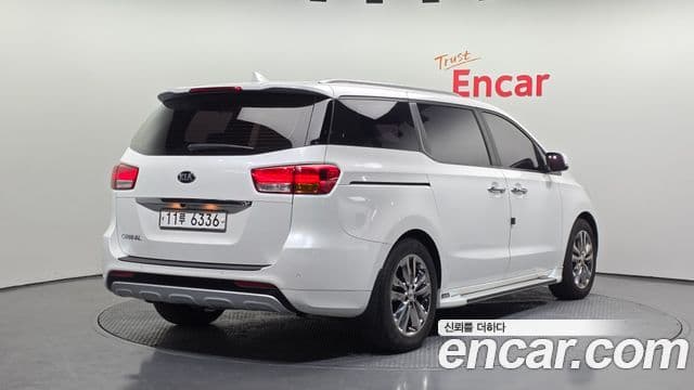 Kia All New Carnival Prestige, 2016 2