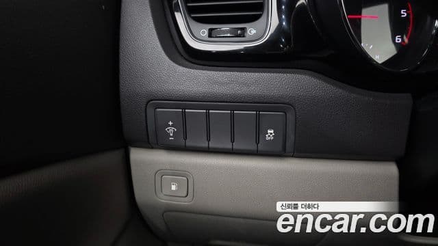 Kia All New Carnival Prestige, 2016 14