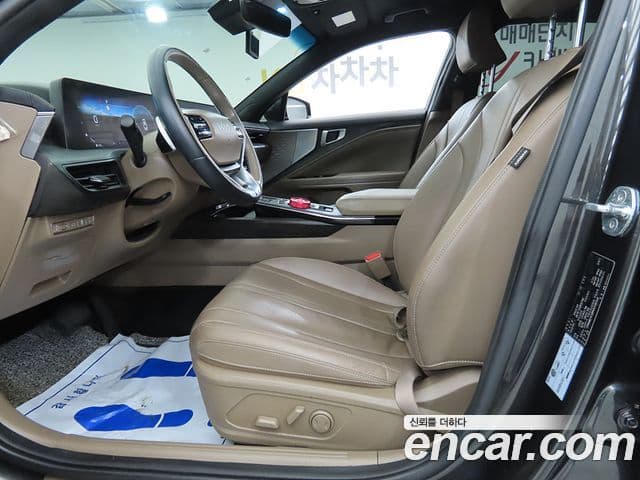 Kia K8 гибрид Noblesse, 2022 все фото