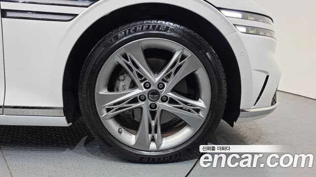 Genesis G90 (RS4) бензин 3.5 турбо 2WD, 2025 все фото