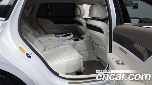 Genesis G90 (RS4) бензин 3.5 турбо 2WD, 2025 12