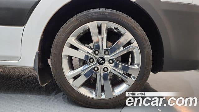 Hyundai 쏠라티 Deluxe, 2024 все фото