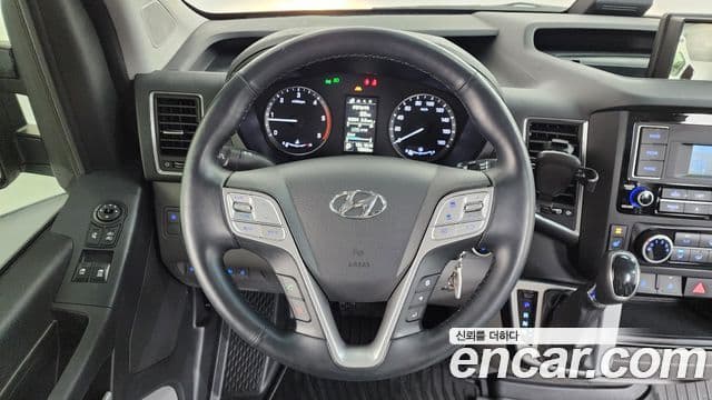 Hyundai 쏠라티 Deluxe, 2024 13