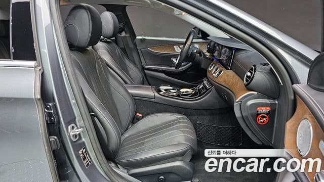 Mercedes-Benz E-класс W213 Exclusive, 2019 10