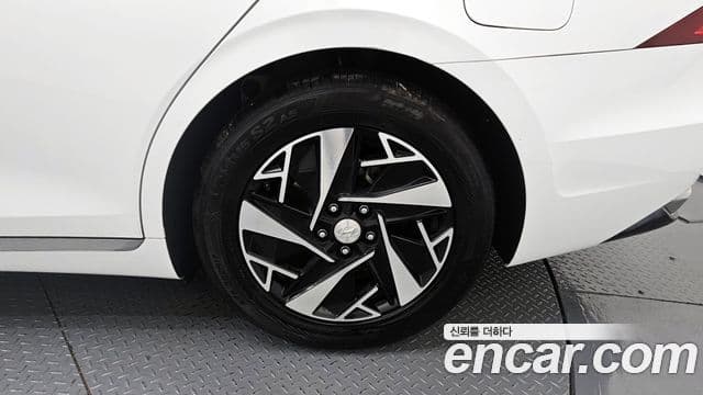 Hyundai The / новый New Grandeur IG гибрид Le Blanc, 2022 все фото