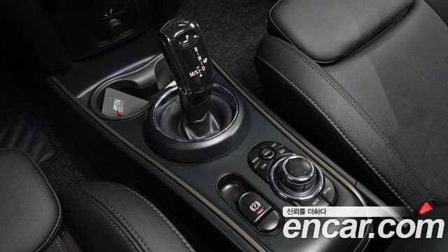 Mini Cooper Countryman 2세대, 2024 9