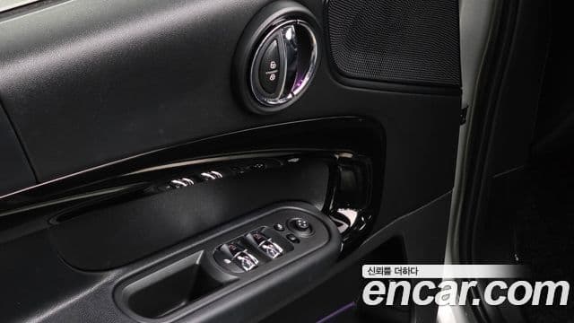 Mini Cooper Countryman 2세대, 2024 17