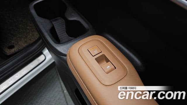 Hyundai Santa Fe (MX5) Prestige Plus, 2025 19