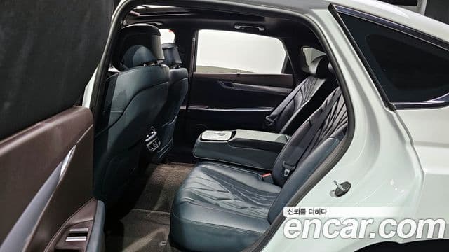 Genesis G80 (RG3) бензин 2.5 турбо AWD, 2021 12