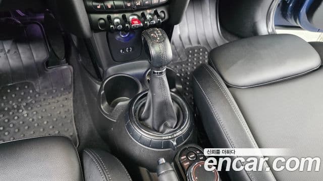 Mini Cooper 3세대, 2017 9