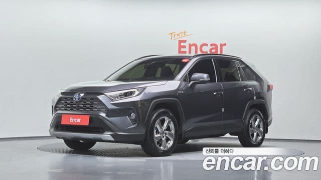 Toyota RAV4 5세대, 2021 1