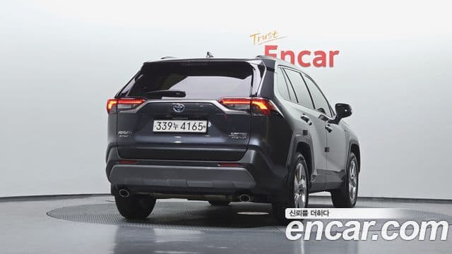 Toyota RAV4 5세대, 2021 4