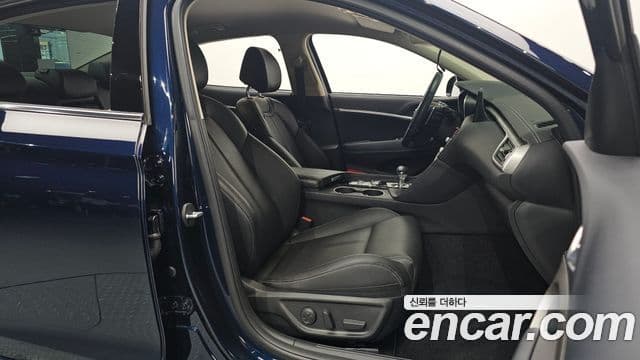 Genesis The / новый New G70, 2021 10