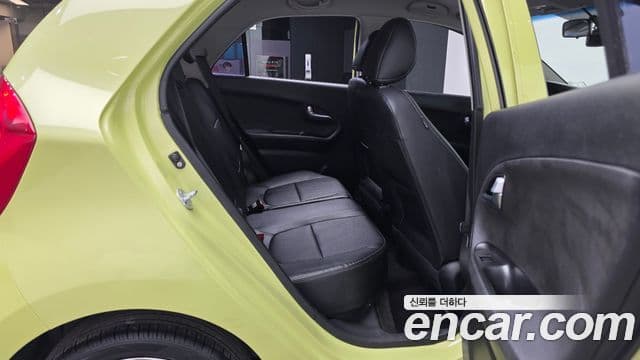 Kia All New Morning Luxury, 2012 12