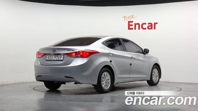 Hyundai Avante MD M16 GDI Deluxe, 2012 2