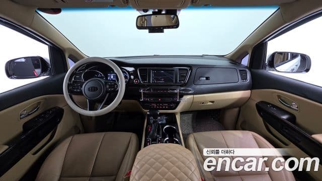 Kia The / новый New Carnival VIP, 2019 7