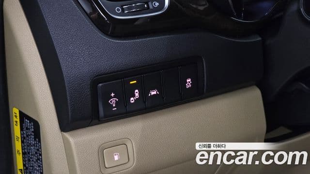 Kia The / новый New Carnival VIP, 2019 16